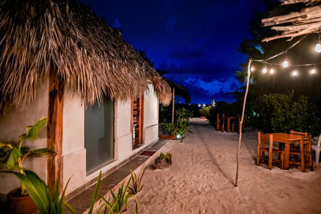 Casa Mate Beachfront Cabanas El Cuyo Εξωτερικό φωτογραφία