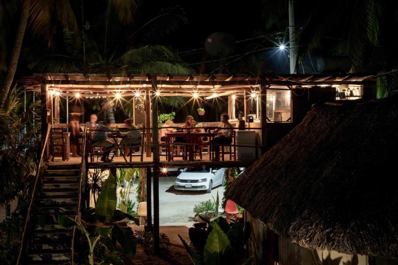 Casa Mate Beachfront Cabanas El Cuyo Εξωτερικό φωτογραφία